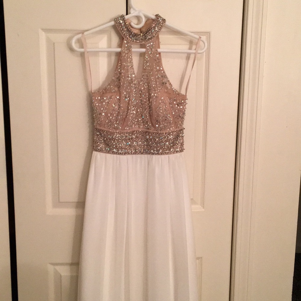 PROM DRESSSSS!!!!!